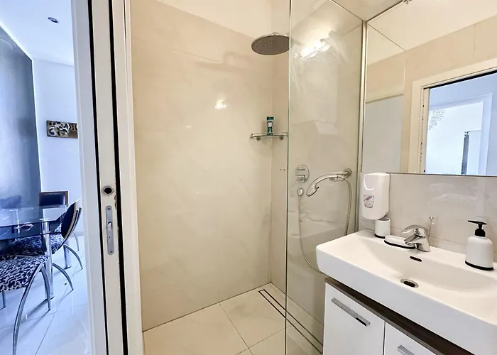 Daire W-apartment-brigittenau Area